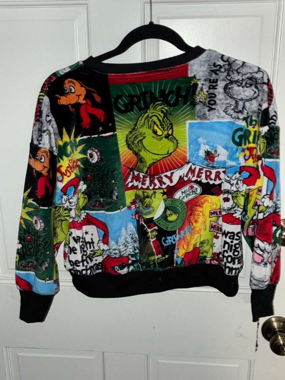 Justice Grinch kids velour sweatshirt Size M